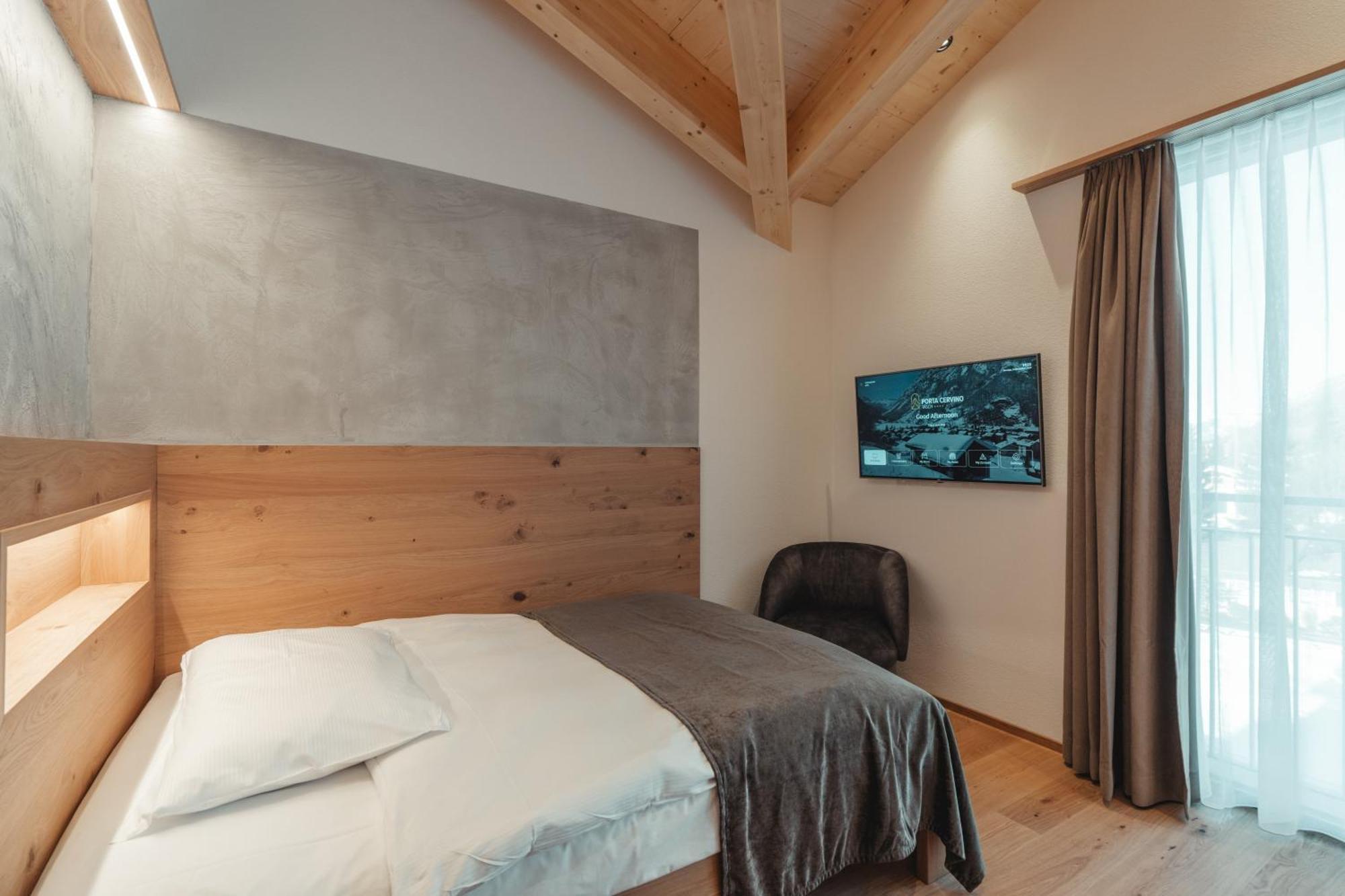 Hotel Porta Cervino Tasch Exterior photo